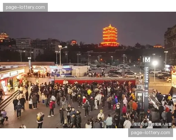 公共体育场馆在本季度试点全天候运营 丰富游客夜间消费